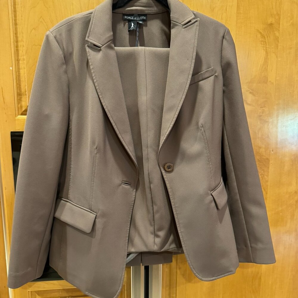 Peace of Cloth Women's Taupe Suit - Notched Blazer & Front Zip Pants Sz 10